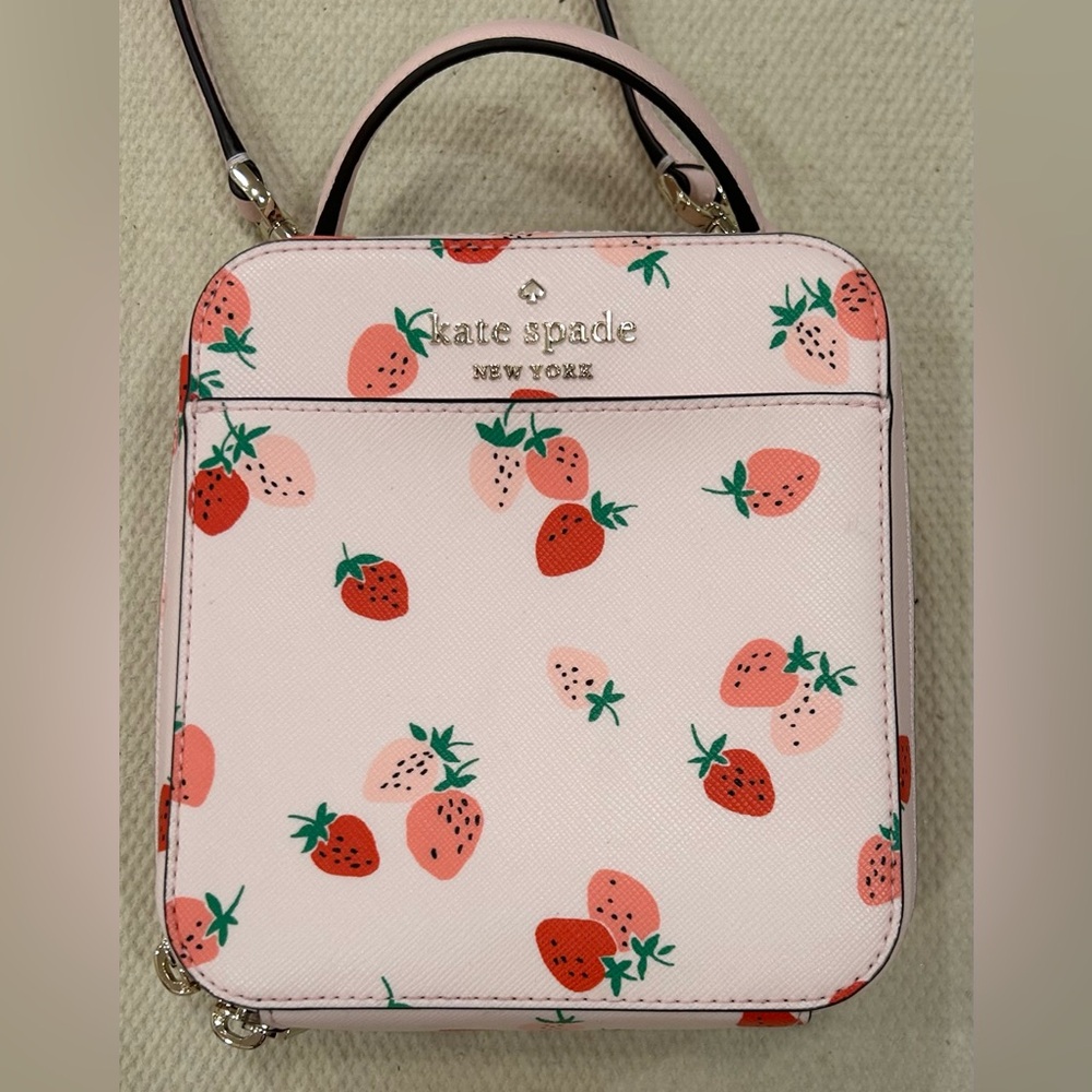 Kate Spade Strawberry Fields Vanity Crossbody Bag Purse Pink Feminine NWOT